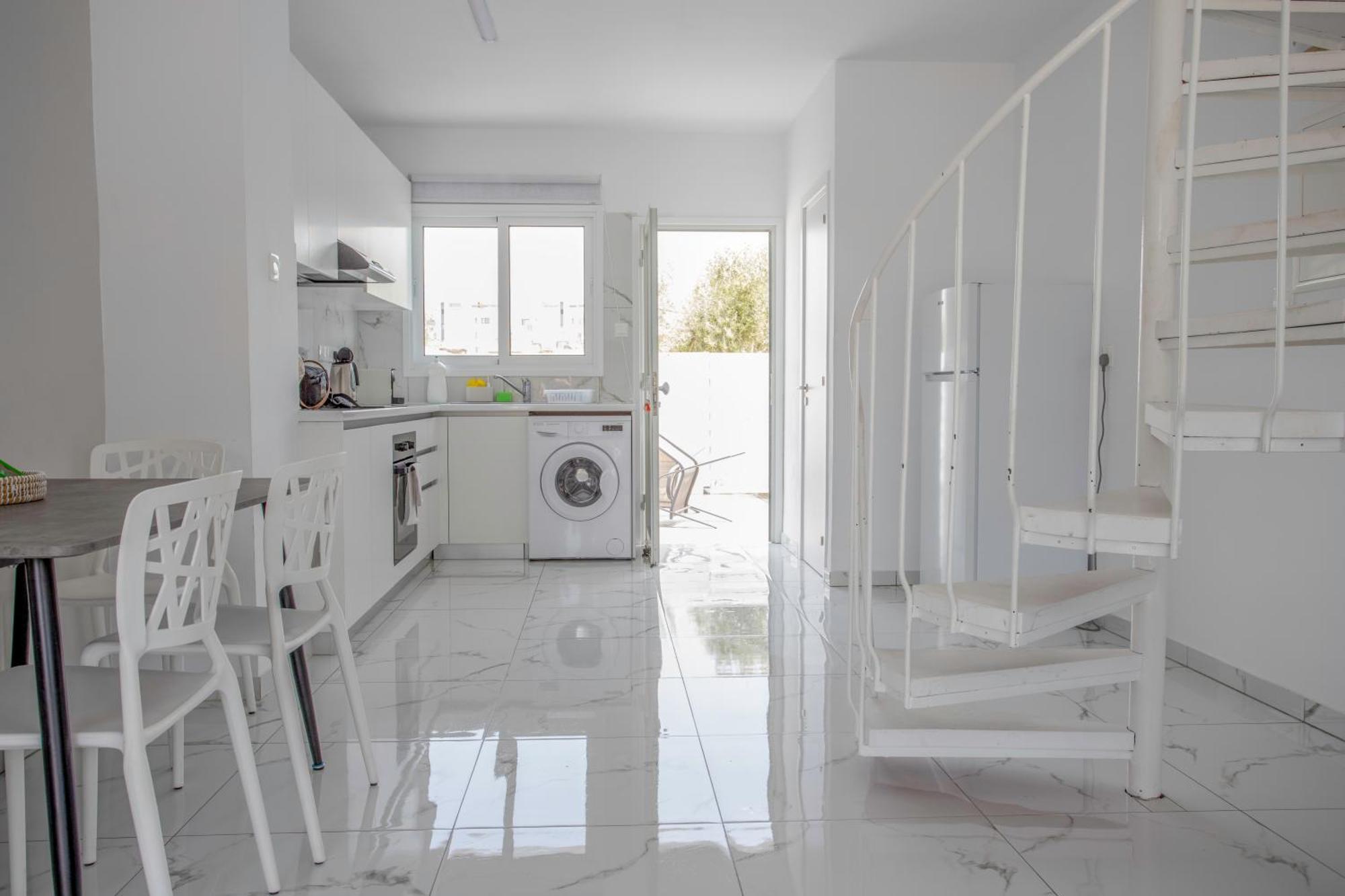 2Bd Garden Apartment Paphos Exterior photo